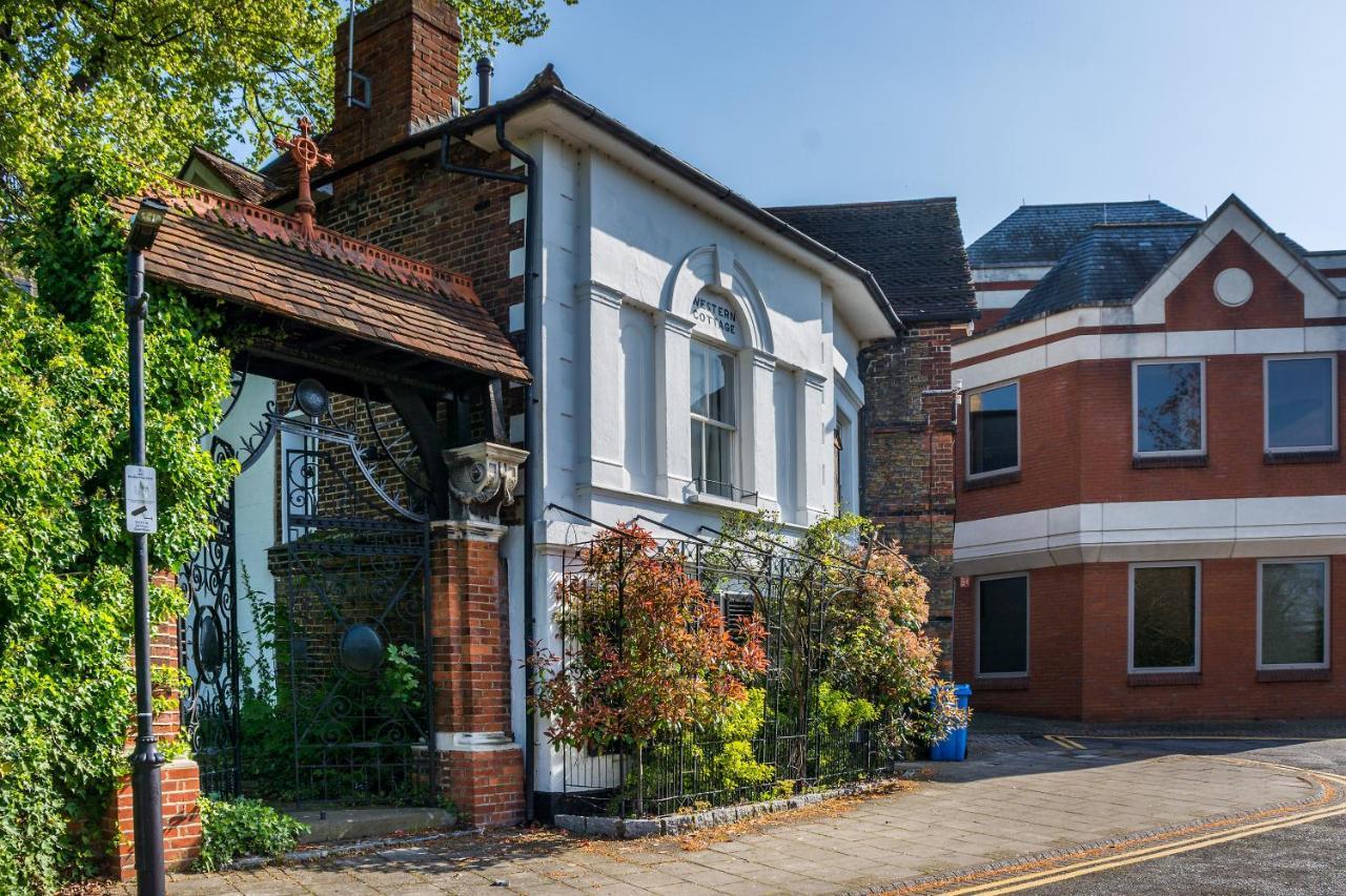 Castle Properties: The Duchess, 3 Bed Family Cottage Windsor Dış mekan fotoğraf